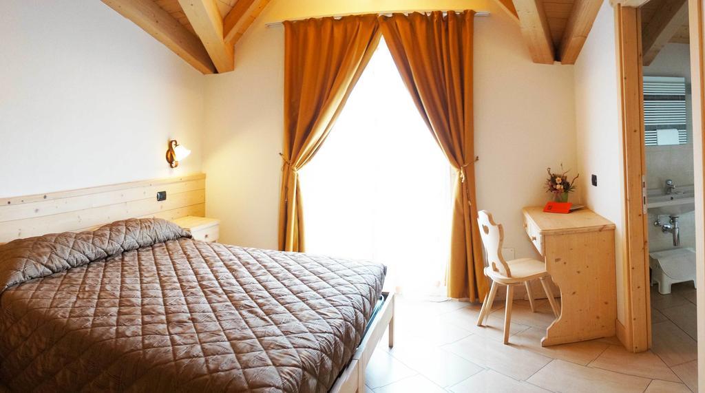 Bellaguarda Rooms 10Min Da Tirano Тово-ди-Сант'Агата Номер фото